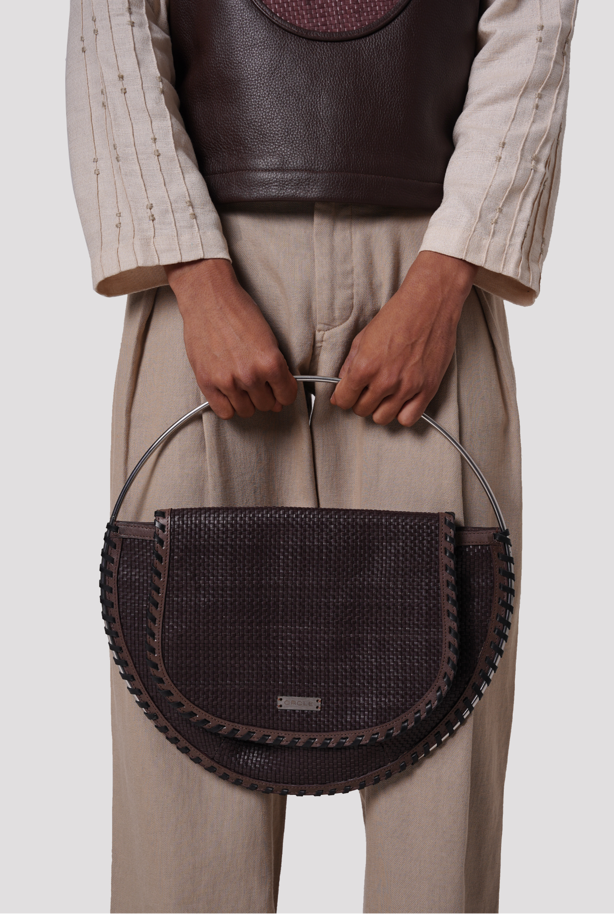 CRCLE BAG MAX (BROWN)