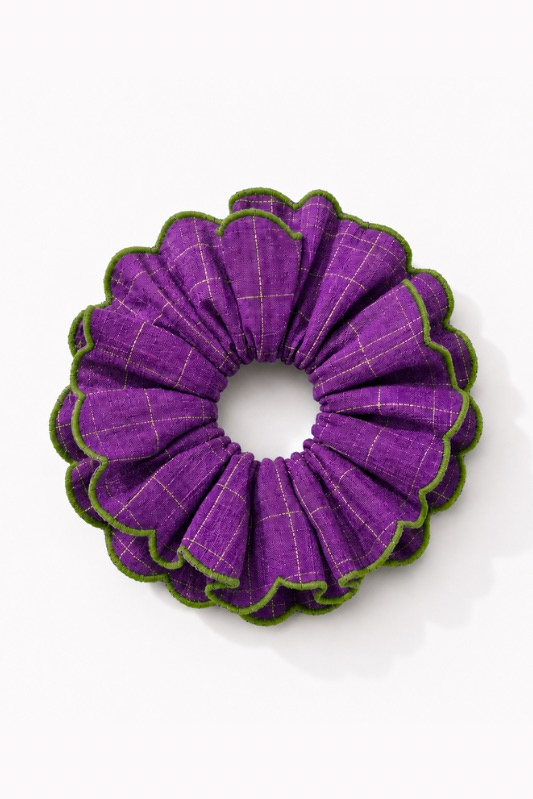Drift Scallop Scrunchie