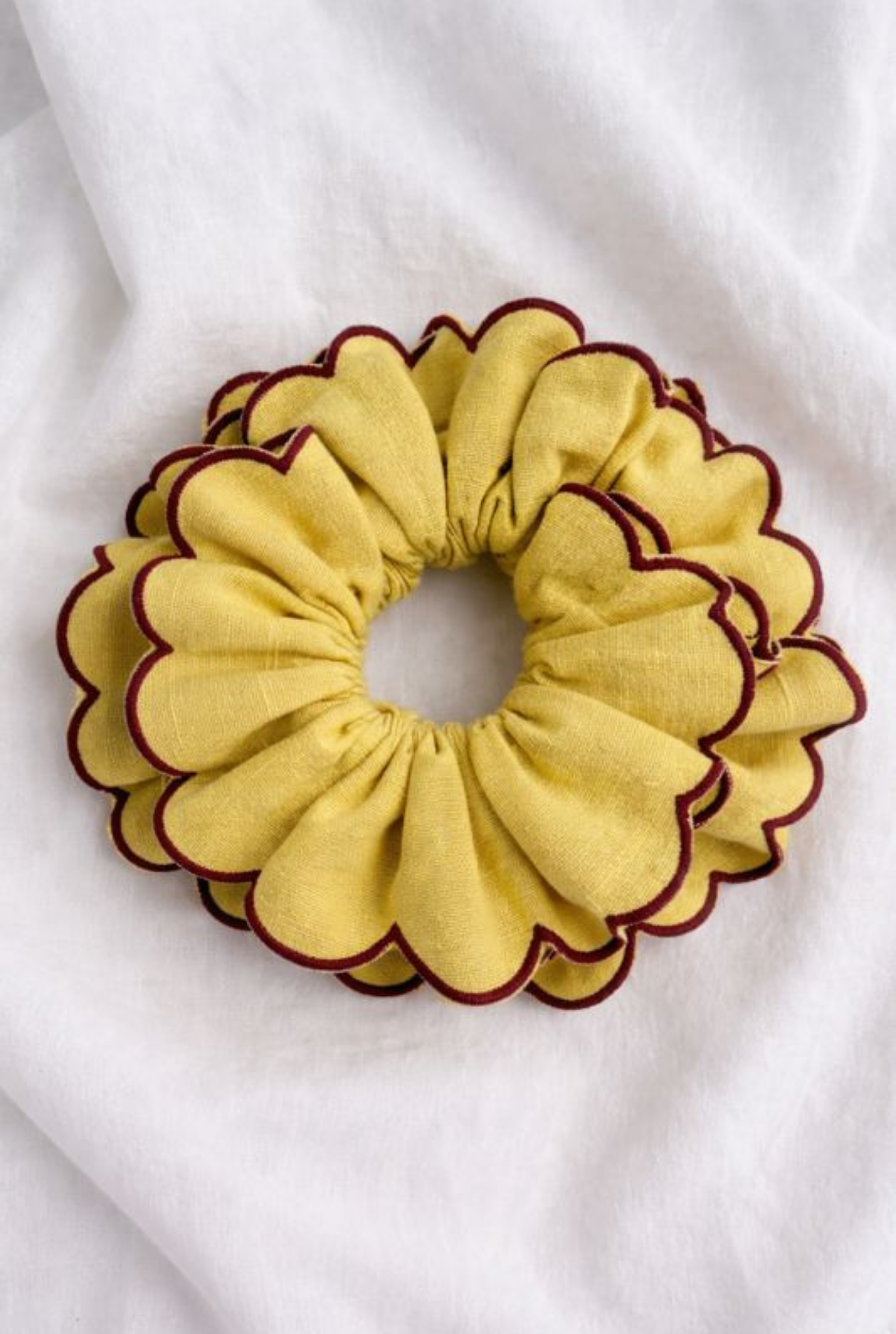 Aamras Scallop Scrunchie