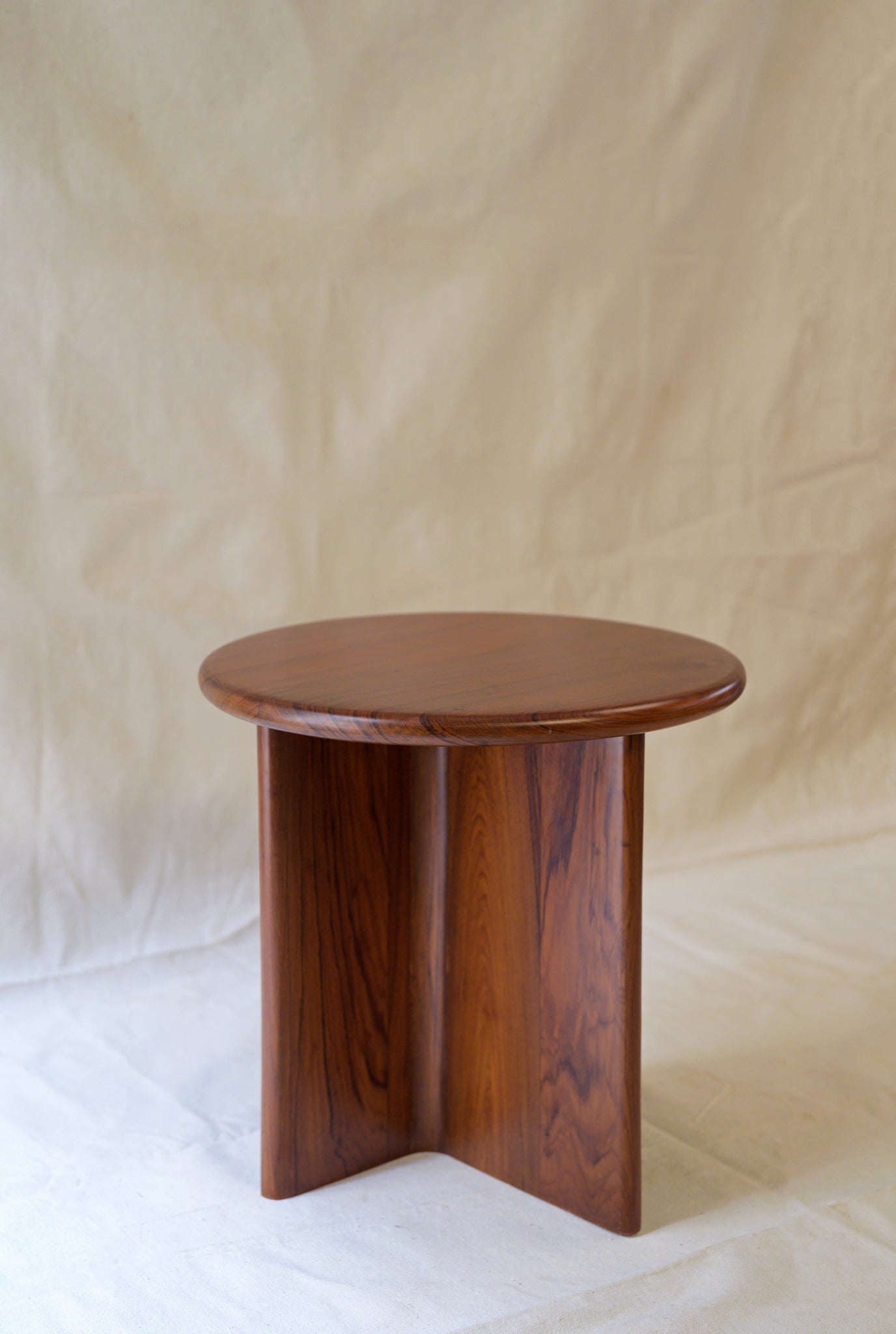 Nemo & Dory Side Tables (Set of 2)