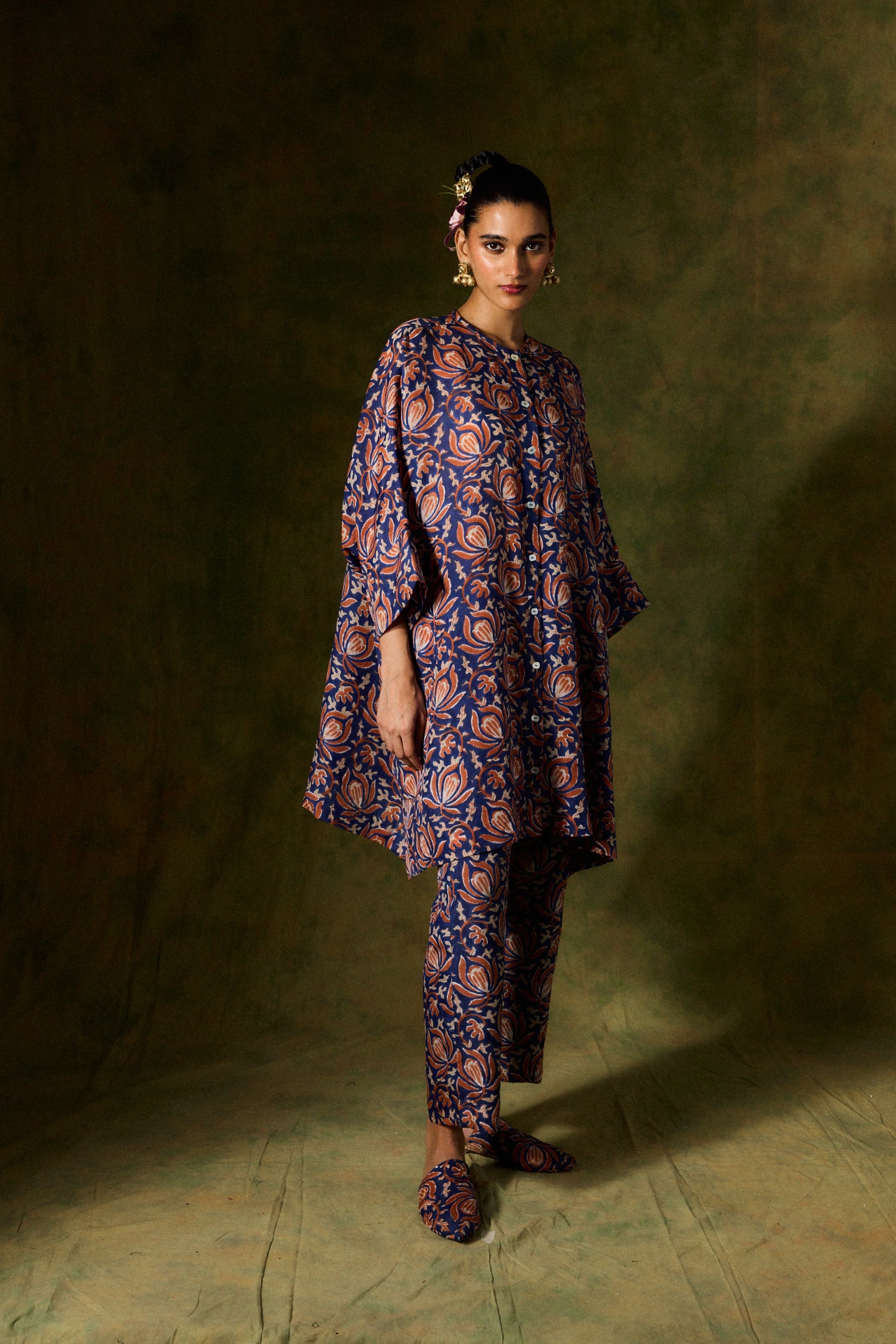 Inaaya Silk Kurta Set