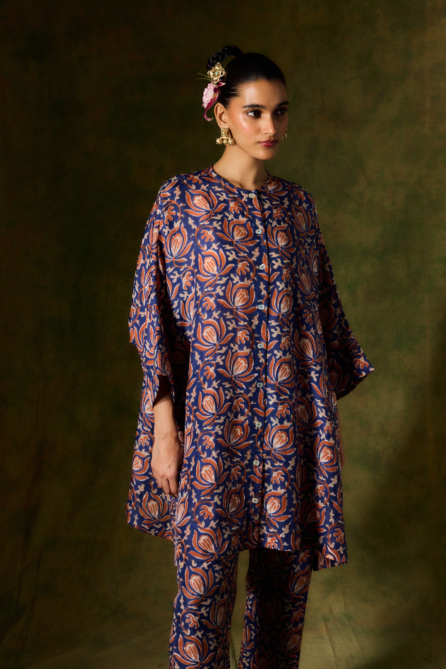 Inaaya Silk Kurta Set