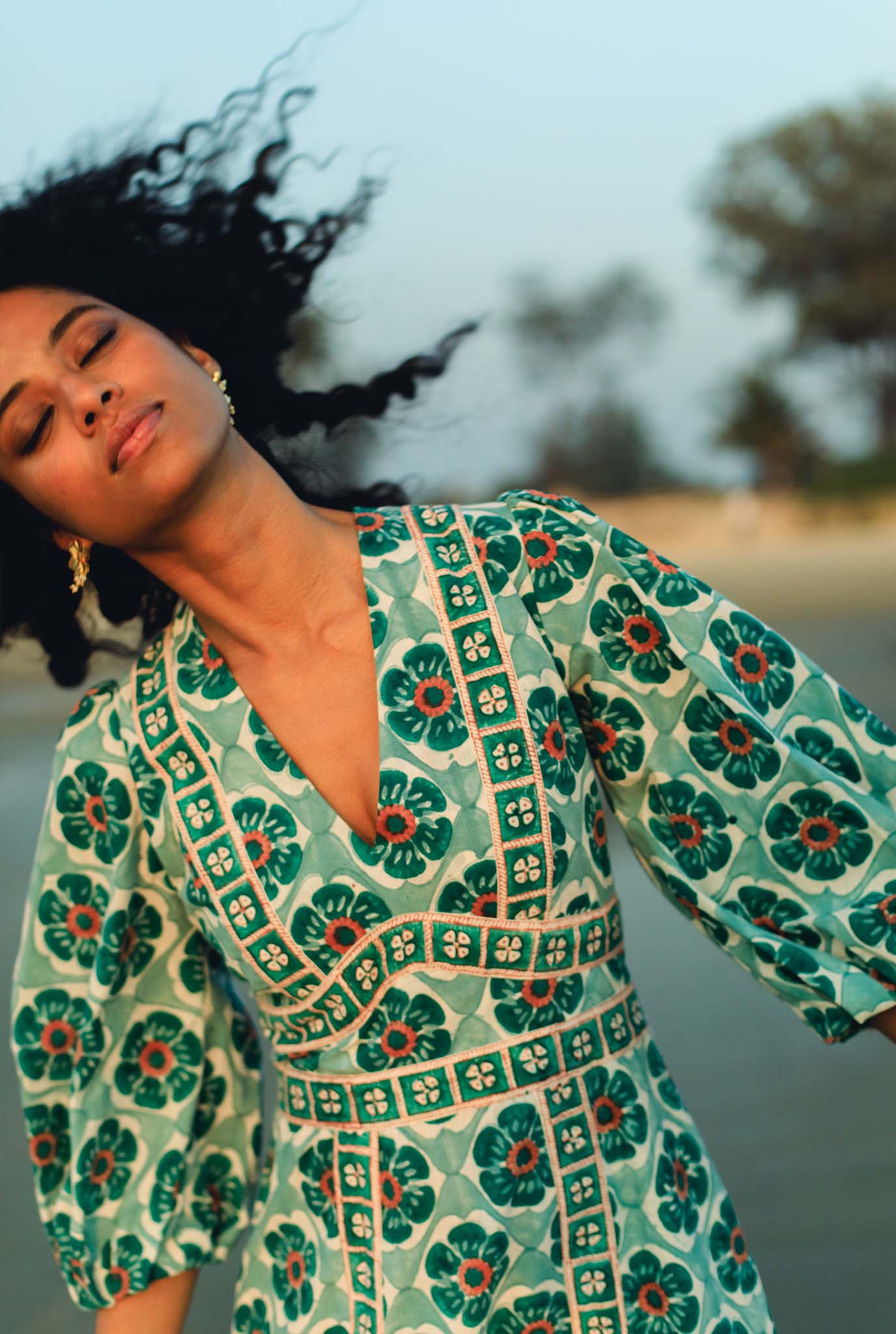 sustainable-handmade-handcrafted-jodi-thejodilife-block-printed-floral-tile-print-slits-blue-green-fitted-dress-summer