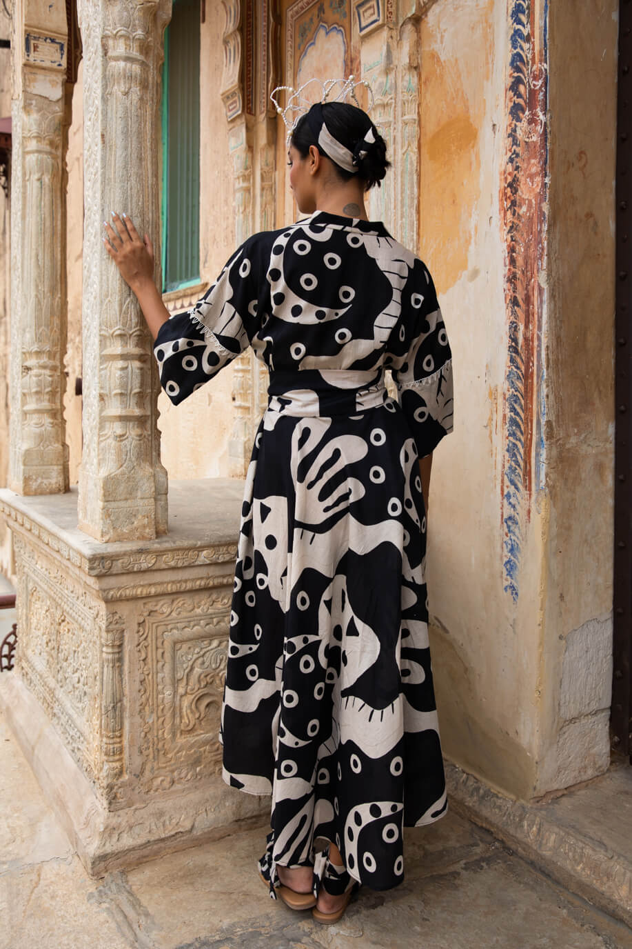 the-jodi-life-jantar-mantar-white-and-black-dress