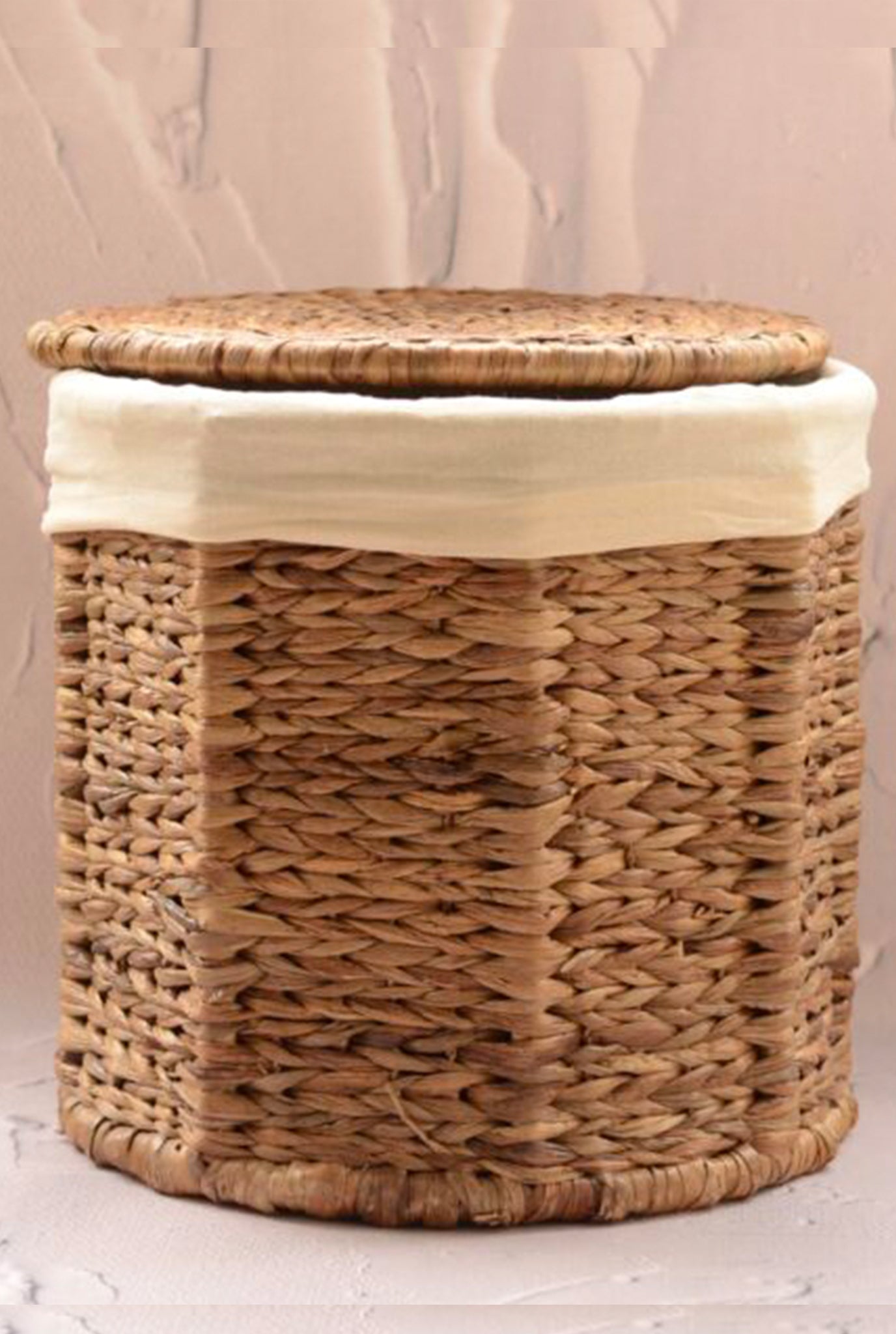 jodi-sustainable-water hyacinth- box- handcrafted