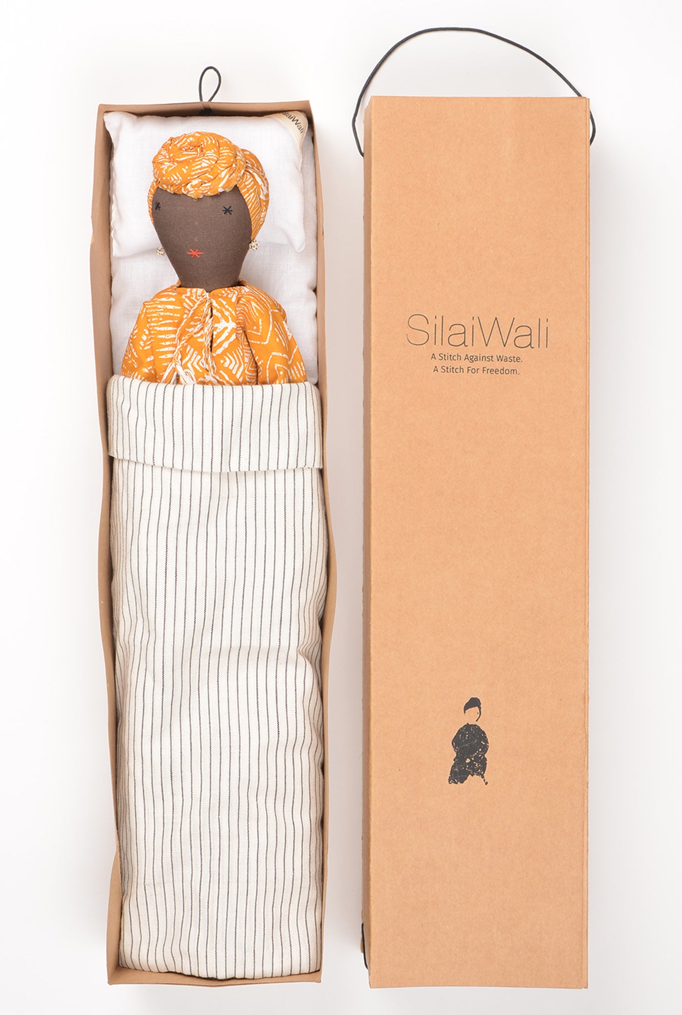 handcrafted- jodi-dolls- afghan-woman- refugees-