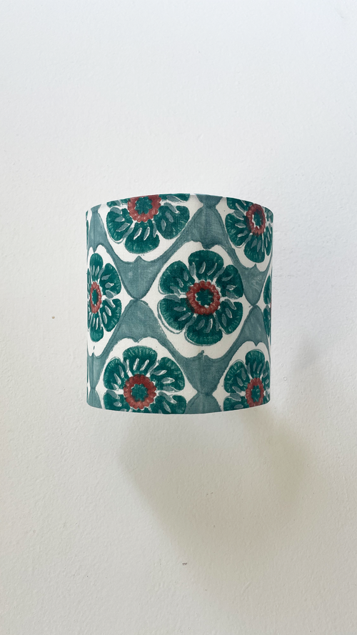handcrafted-lights-wall-lamp-jodi-fabric