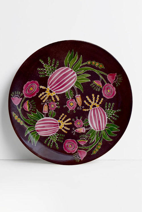 jodi-plates-handpainted-ceramics-quarter
