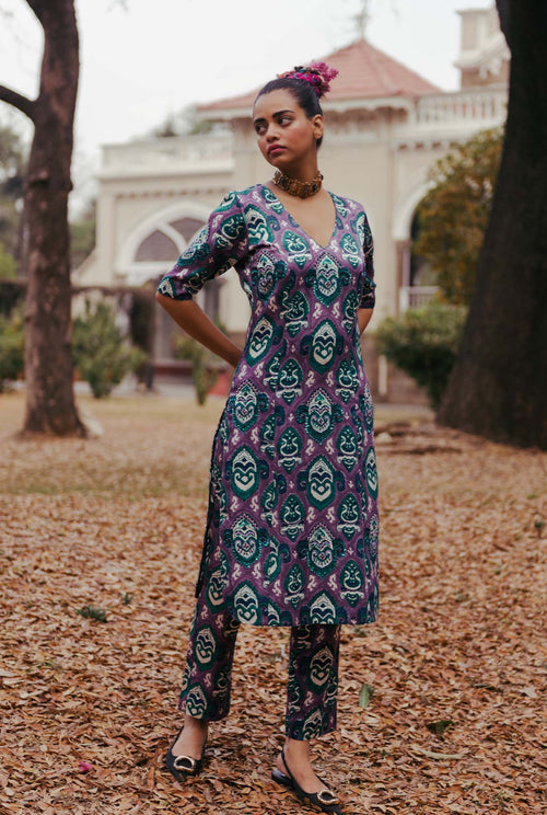 The-Jodi-Life-silk-suit-set-embroidery-sustainable-handcrafted