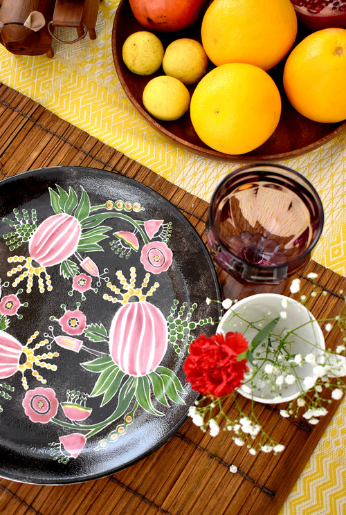 jodi-plates-handpainted-ceramics-quarter