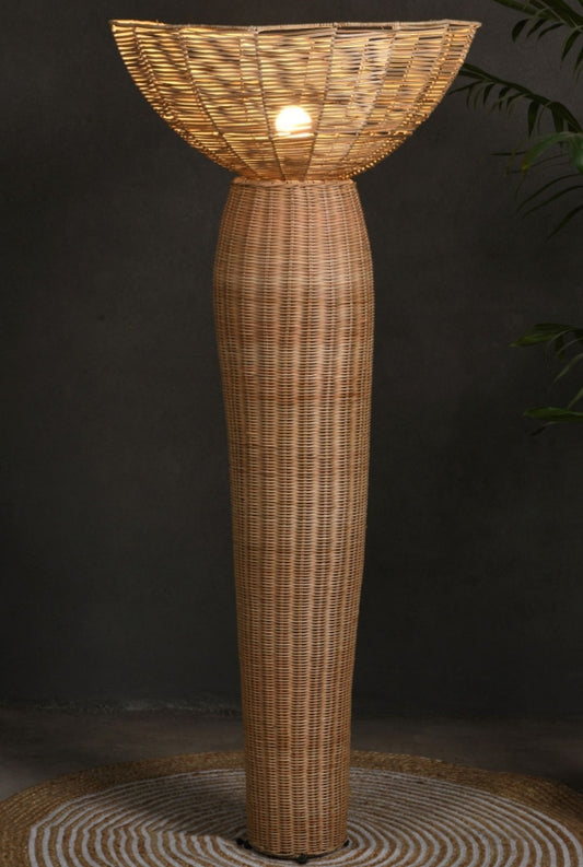 Calendula Floor Lamp (SHIPPING ONLY IN INDIA)