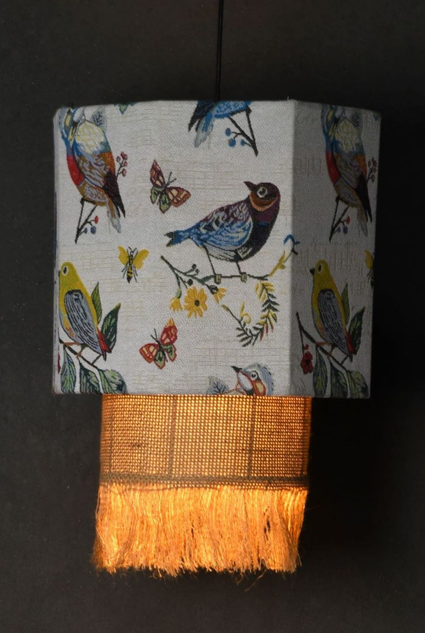 Peren Jute Pendant Lamp (SHIPPING ONLY IN INDIA)