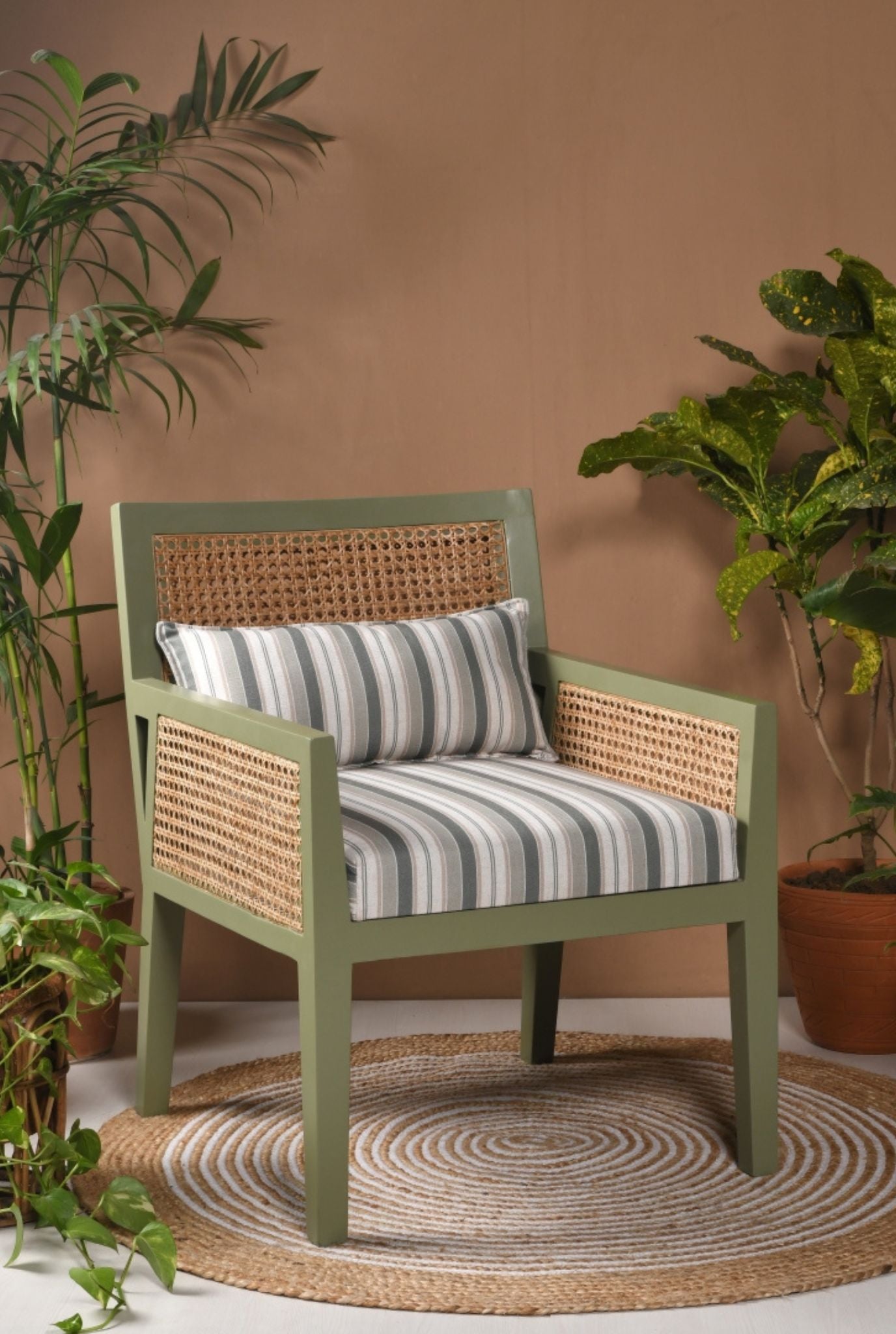 Titzit Cane Armchair (SHIPPING ONLY IN INDIA)