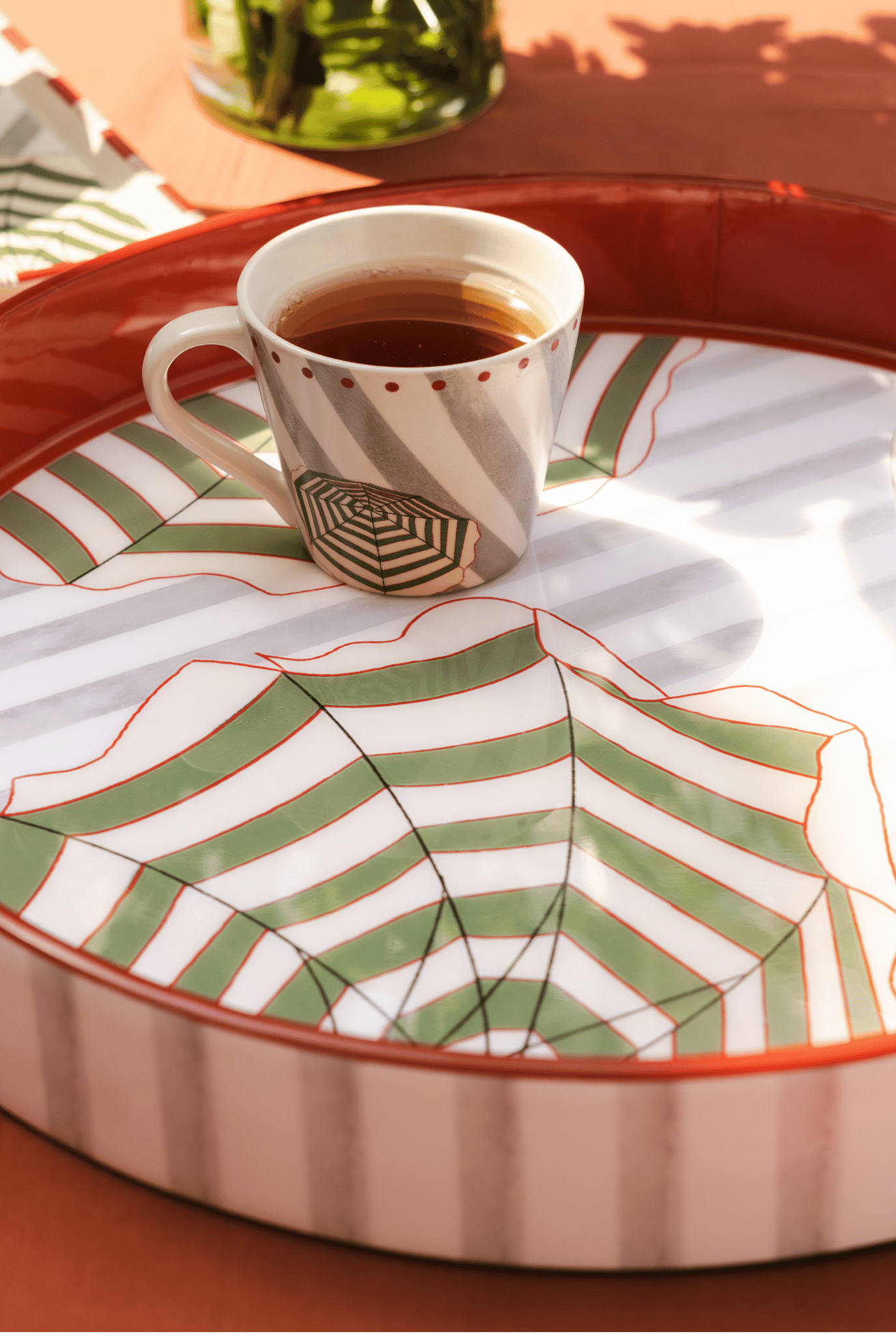 Kasa round tray