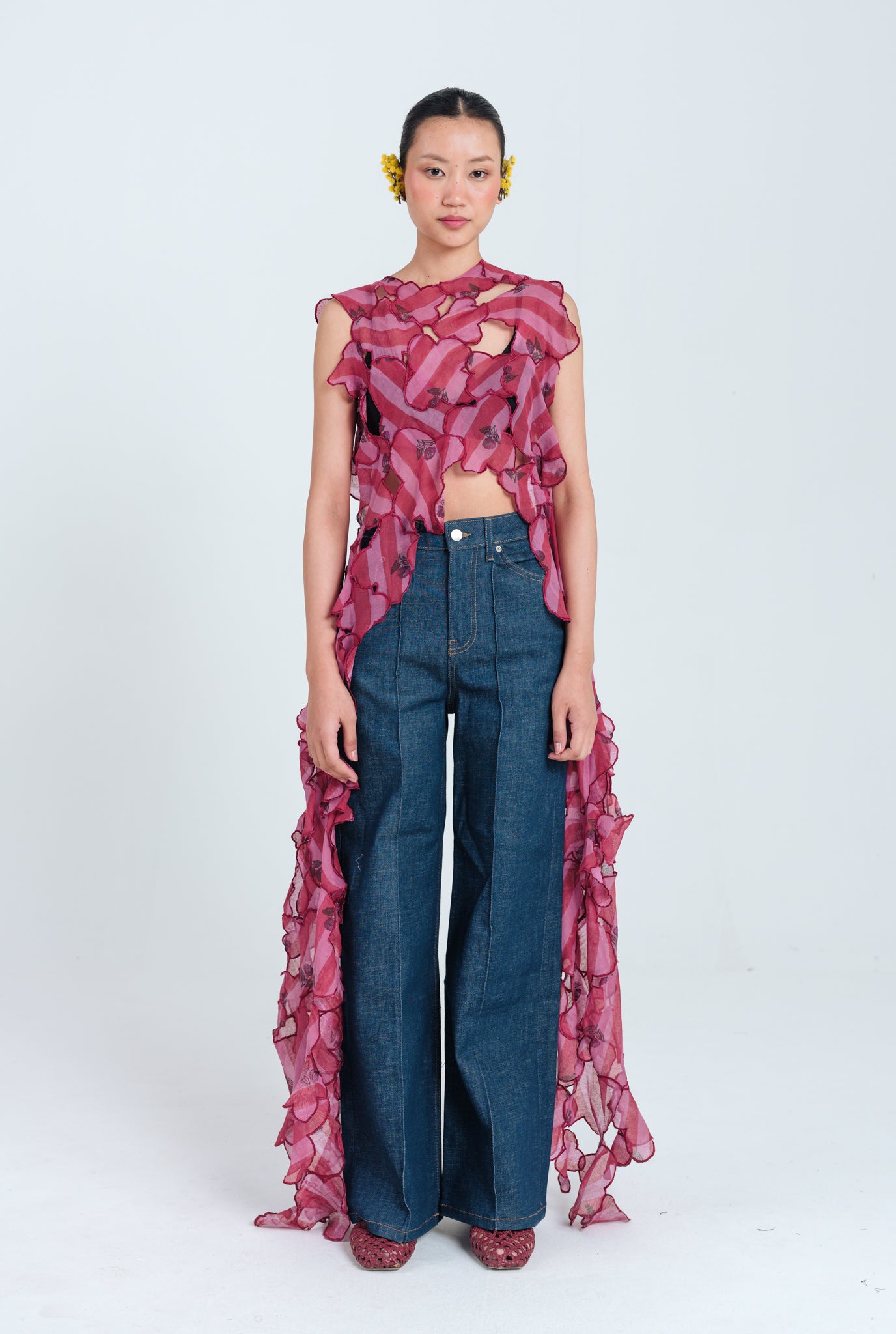 Spring Cut-out Cape