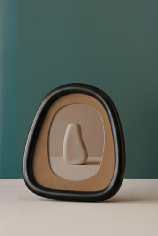 Ovo Photo Frame