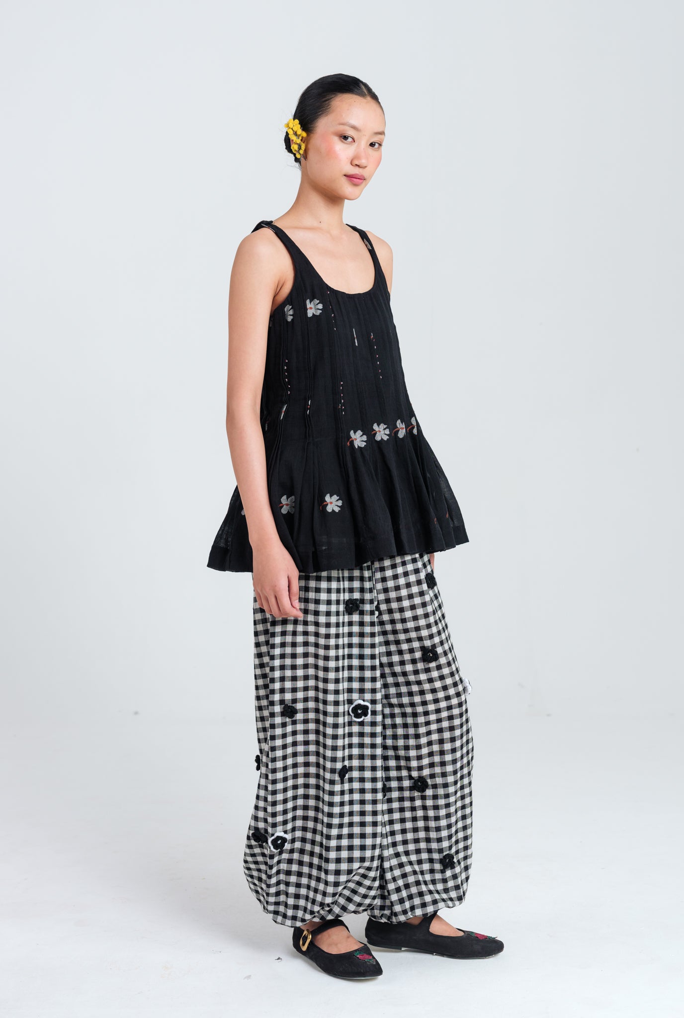 Groove Handloom Balloon Pants