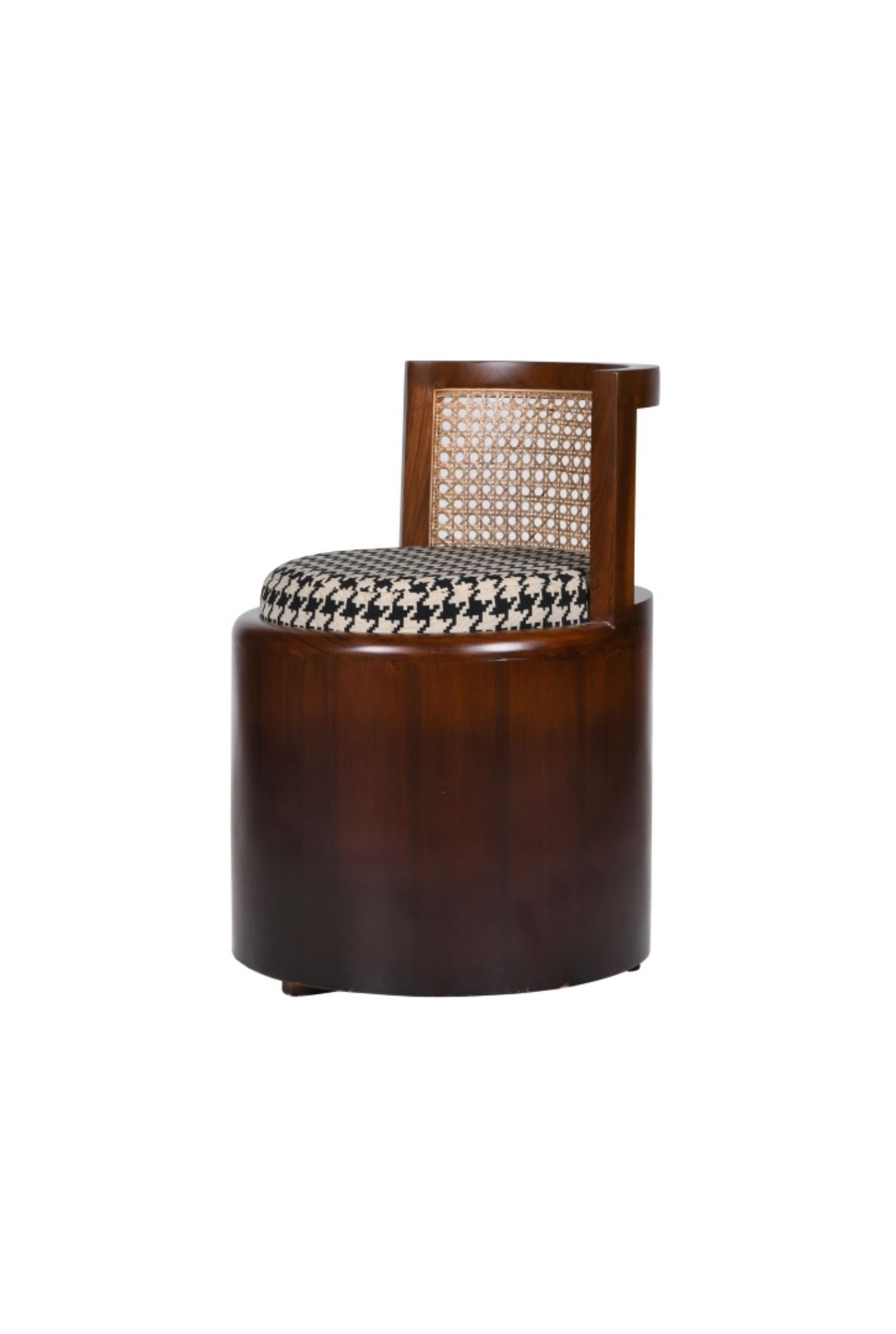 Mangko Accent Chair (SHIPPING ONLY IN INDIA)