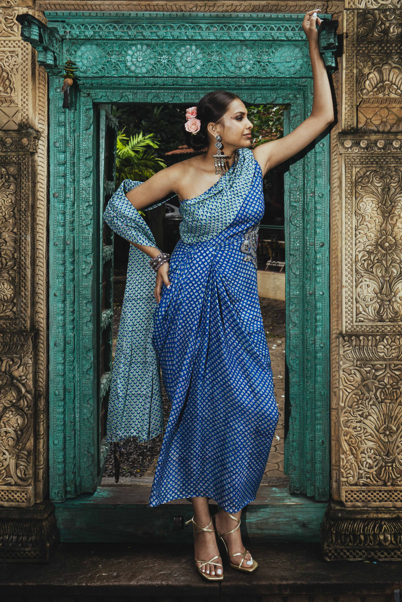 Zaroon Silk Saree Dress