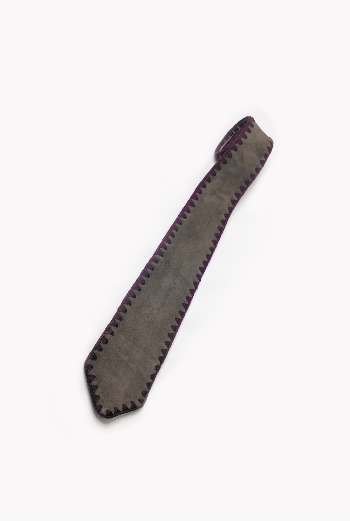CROCHET EDGE TIE (GREY)