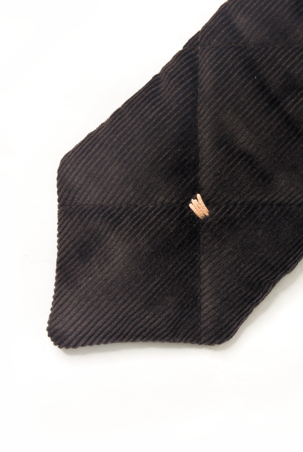 QUILTED TIE (BROWN)