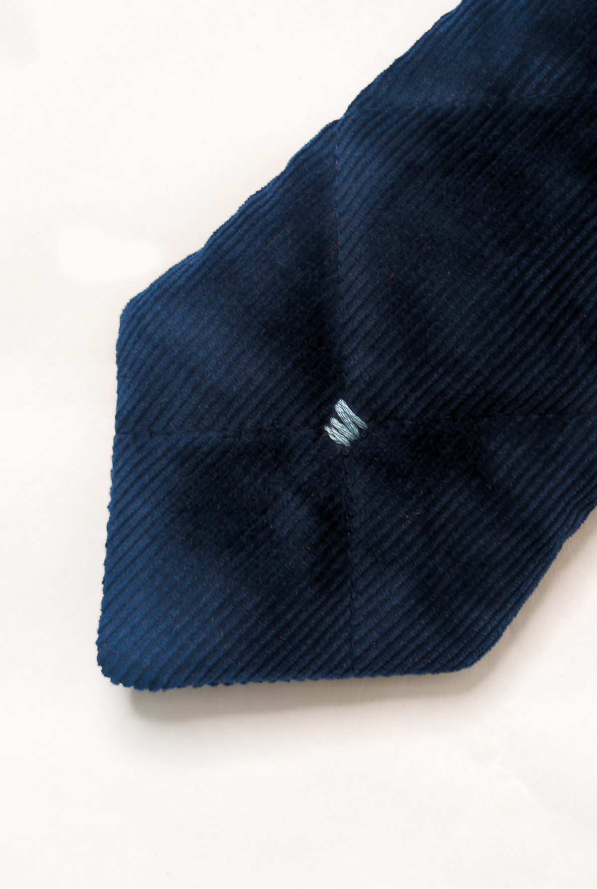 QUILTED TIE (BLUE)