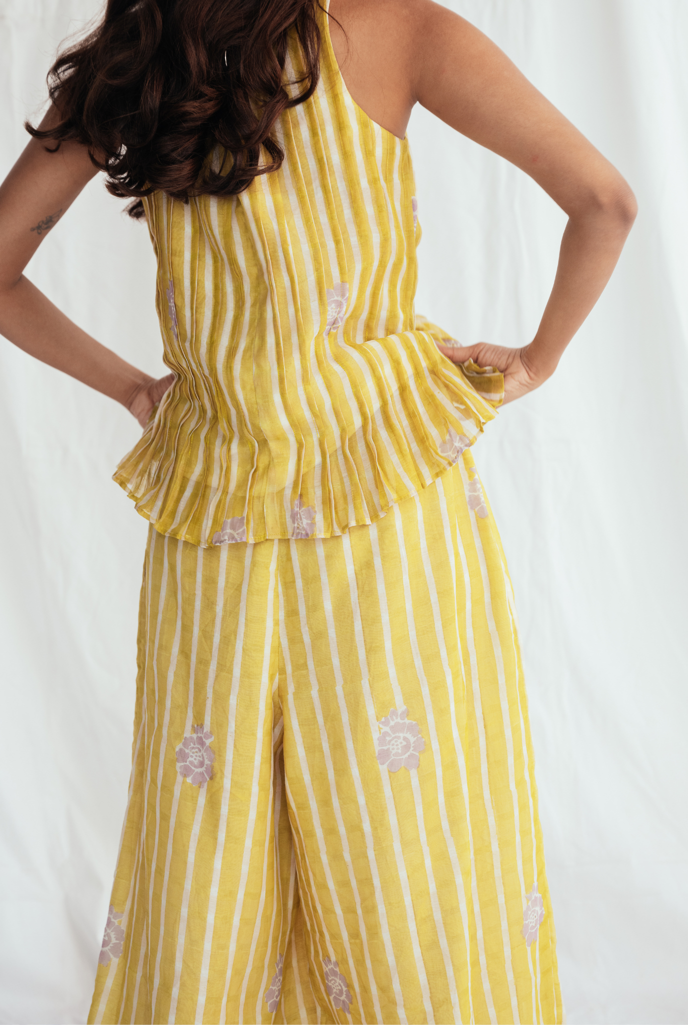 Dhoop Pleated Top