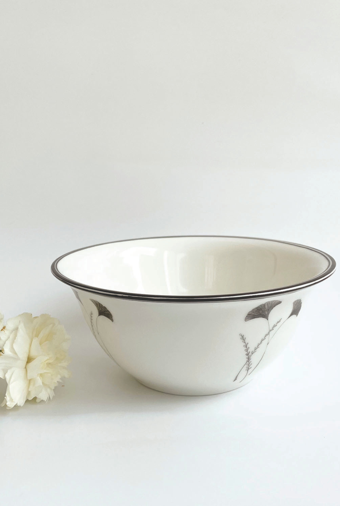 Gingko Serving Bowl (1 pc)