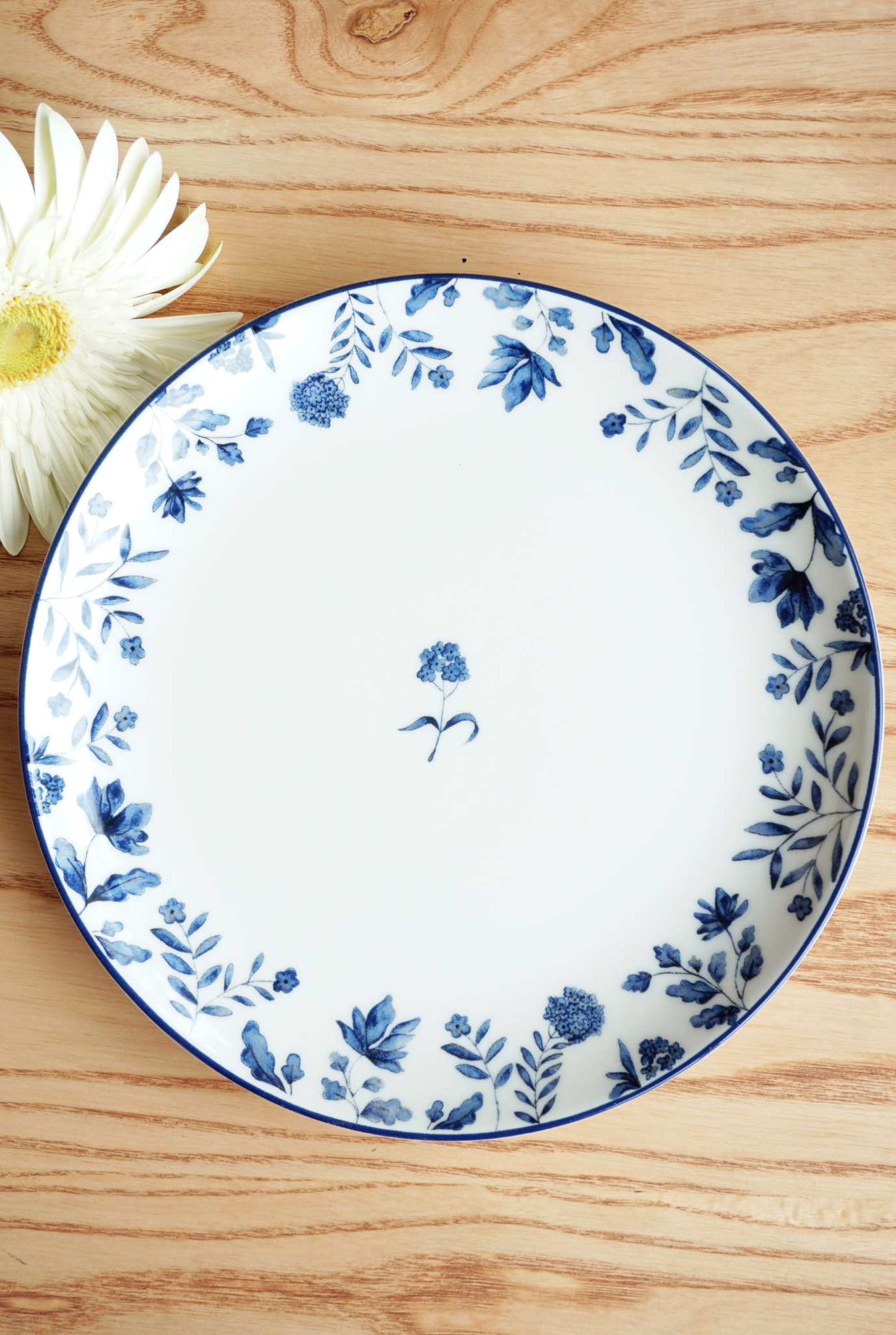 Blue Eden Dinner Plates (Set of 2)