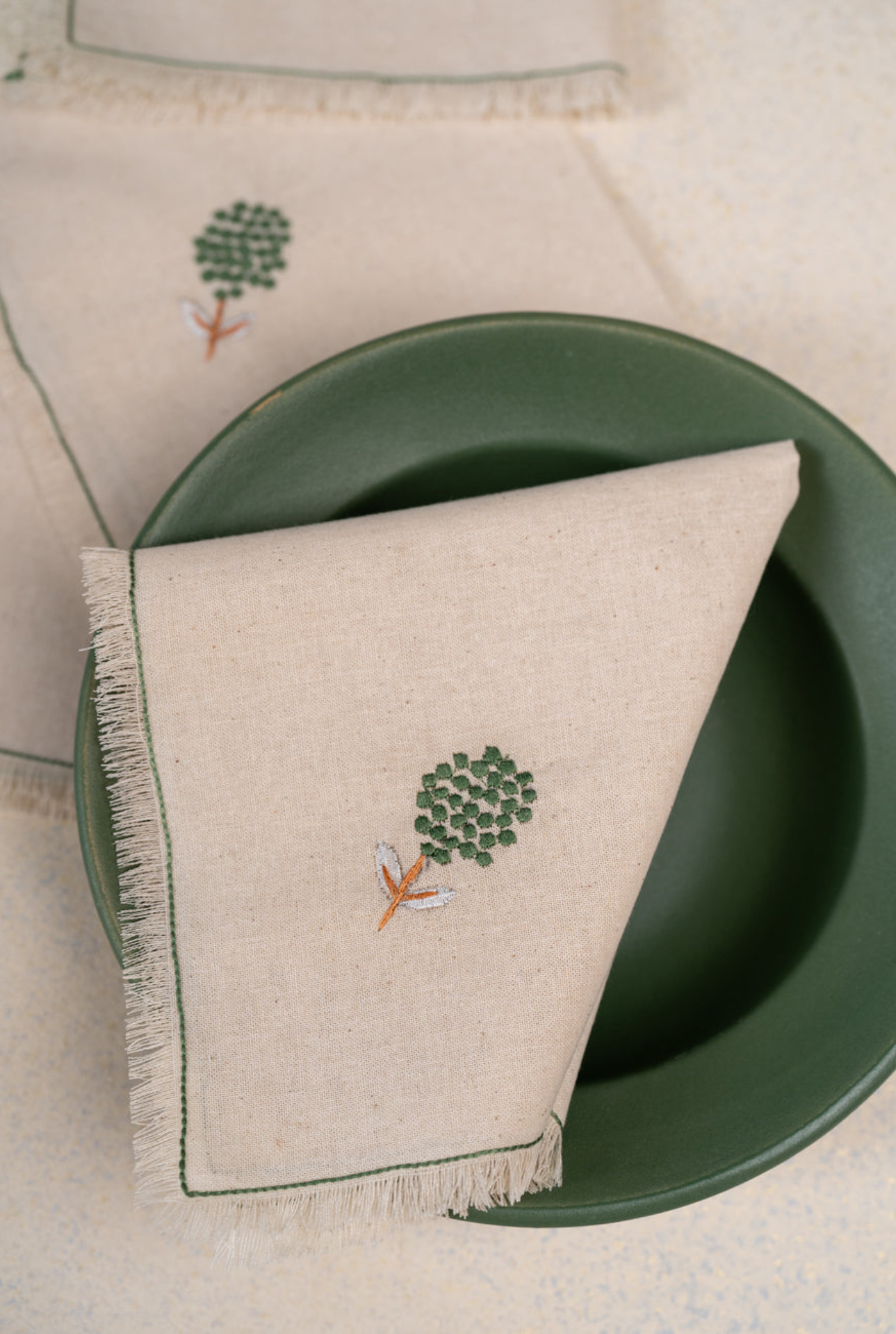 The Green Dandelion Napkin (set of 4)