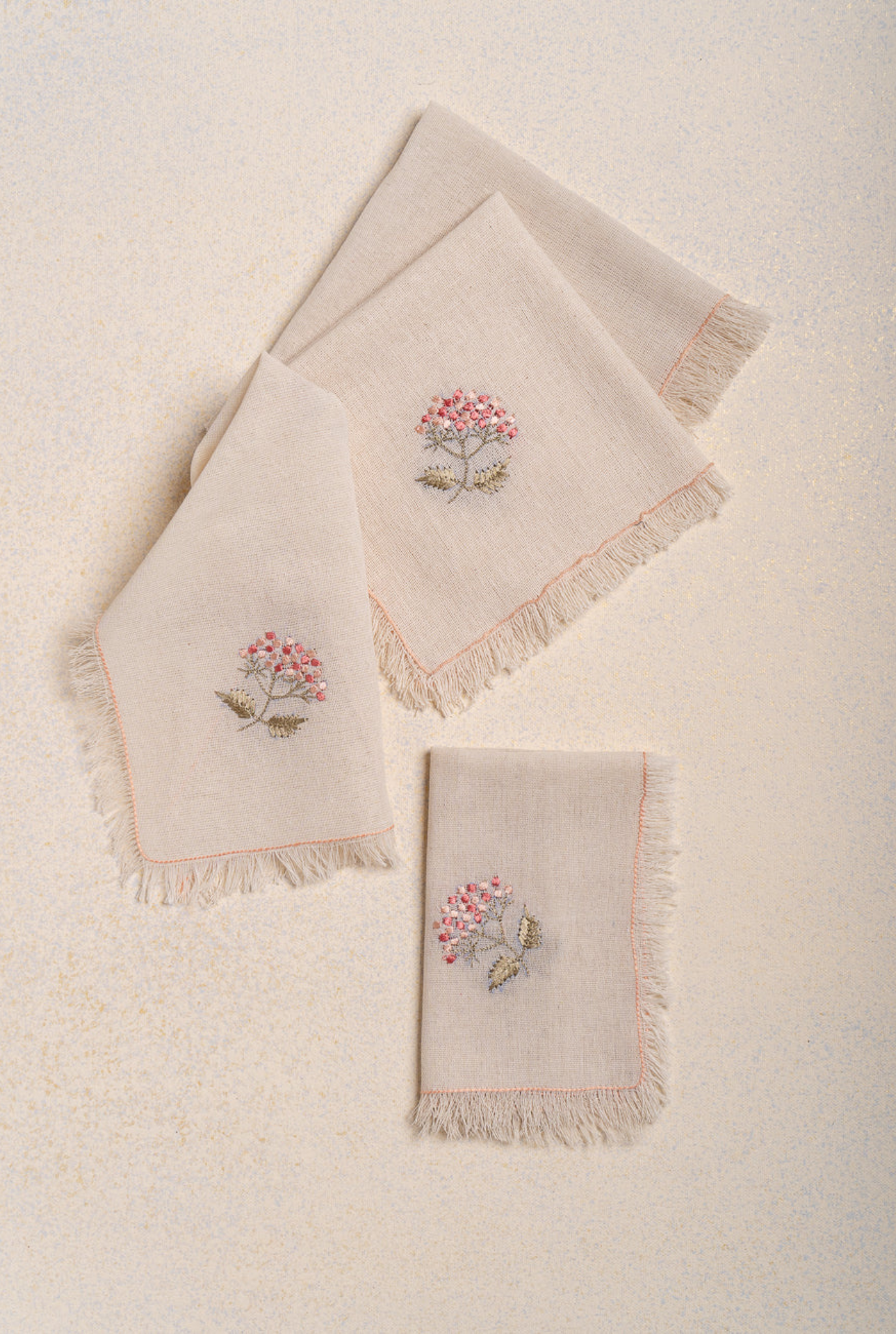 A Shaded Flower Napkin (Set of 4)