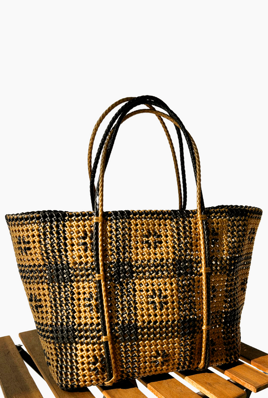 DEVAPATTU BLACK BASKET BAG