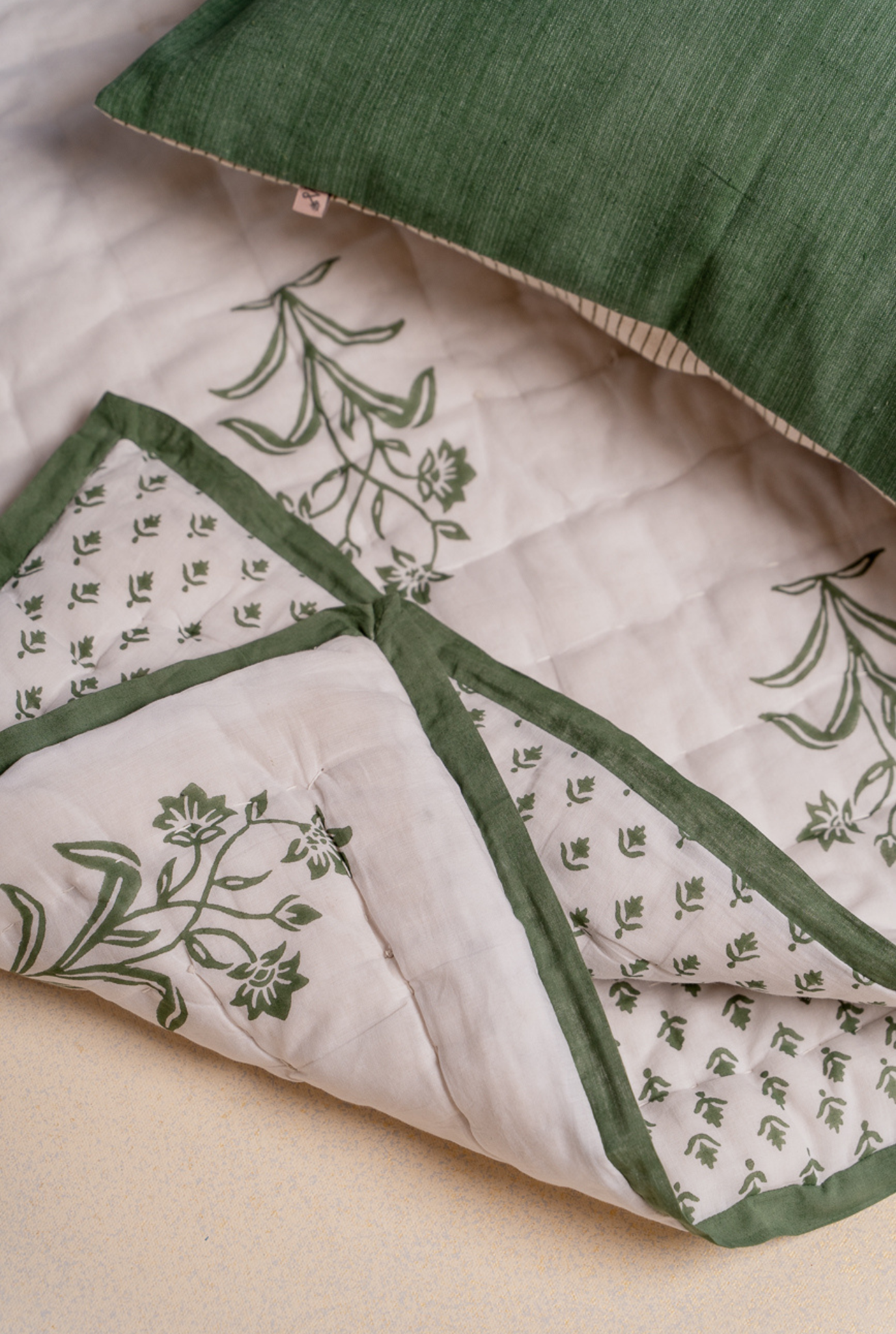 Green Enigma Butti Quilt