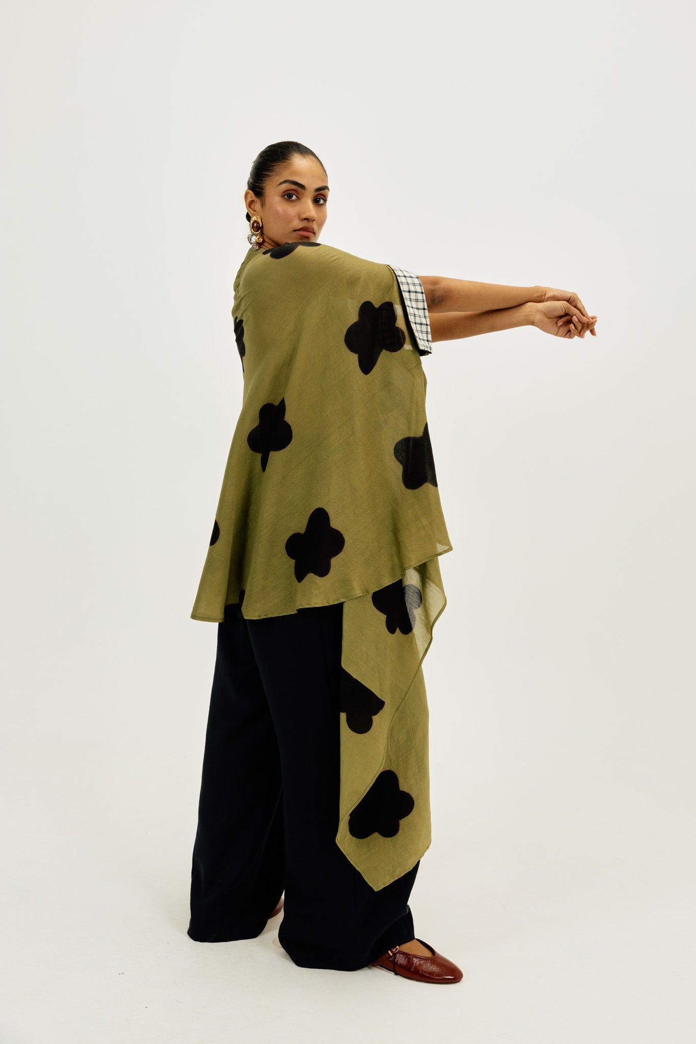 Kuro Asymmetrical Shirt