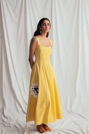 Aamras Handloom Dress