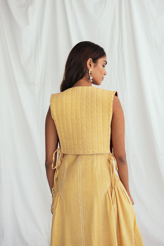 Aamras Handloom Bib