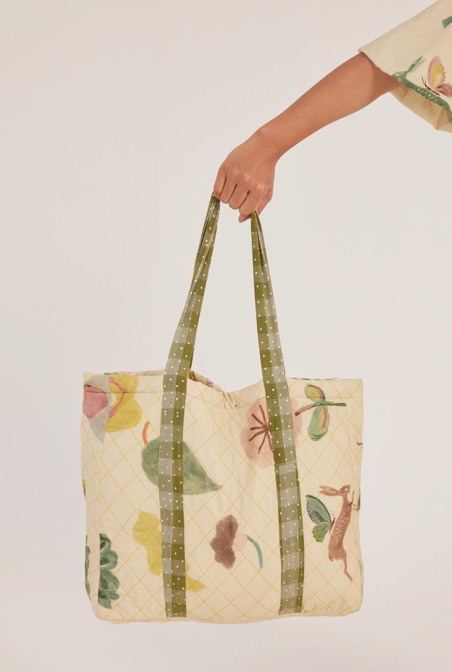 NOA QUILTED TOTE BAG