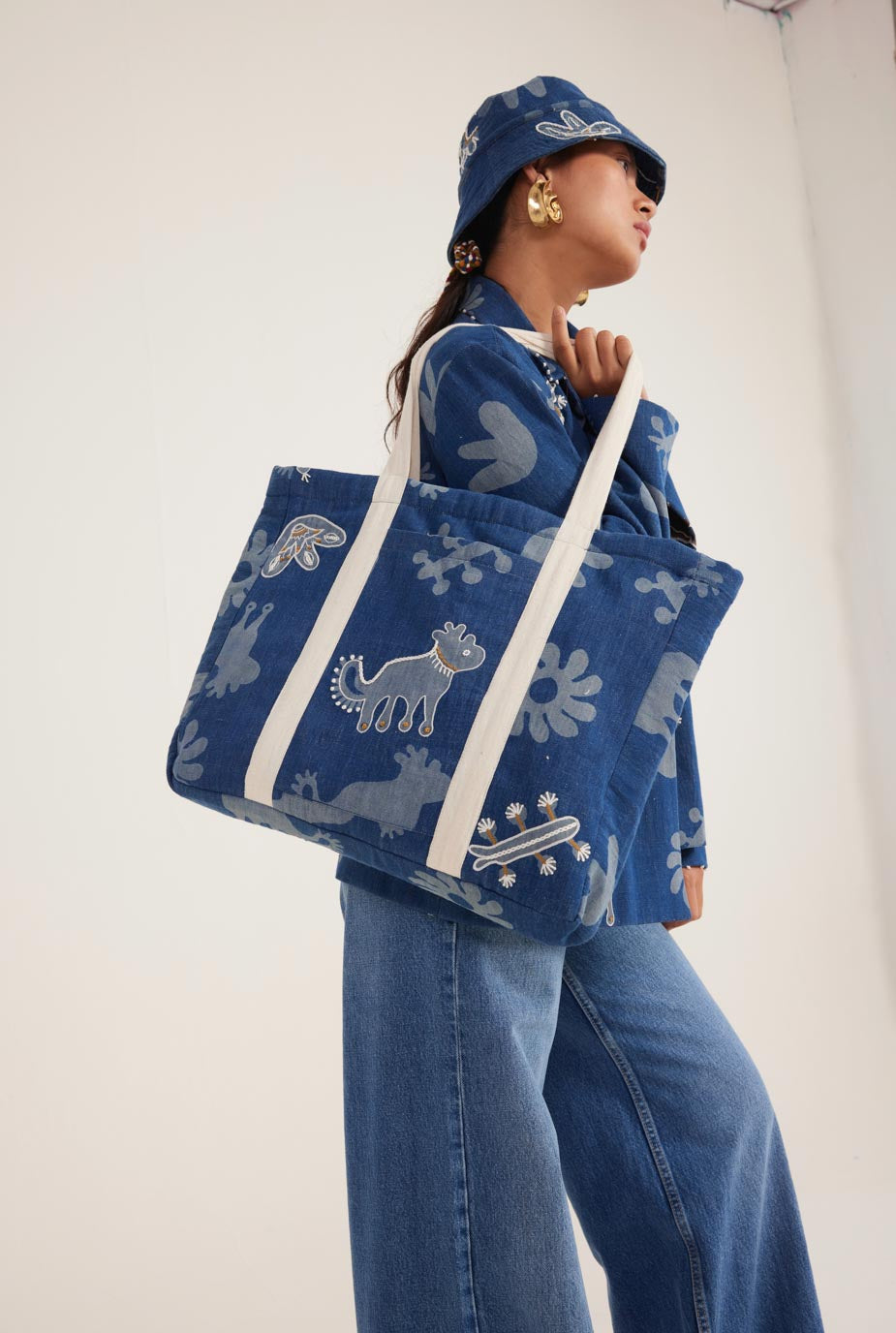 MESO DENIM EMBROIDERED TOTE BAG