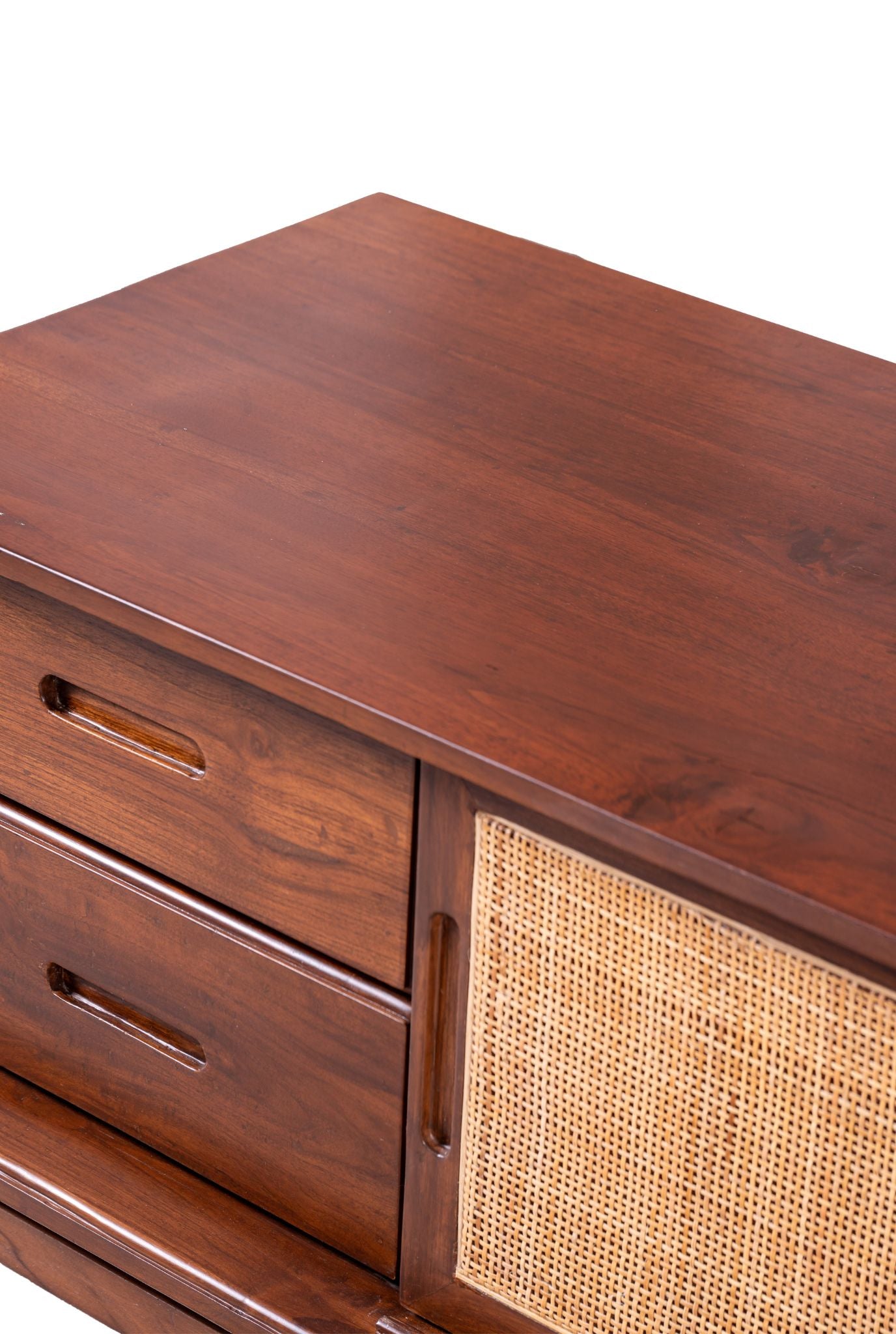 Kivo TV Unit