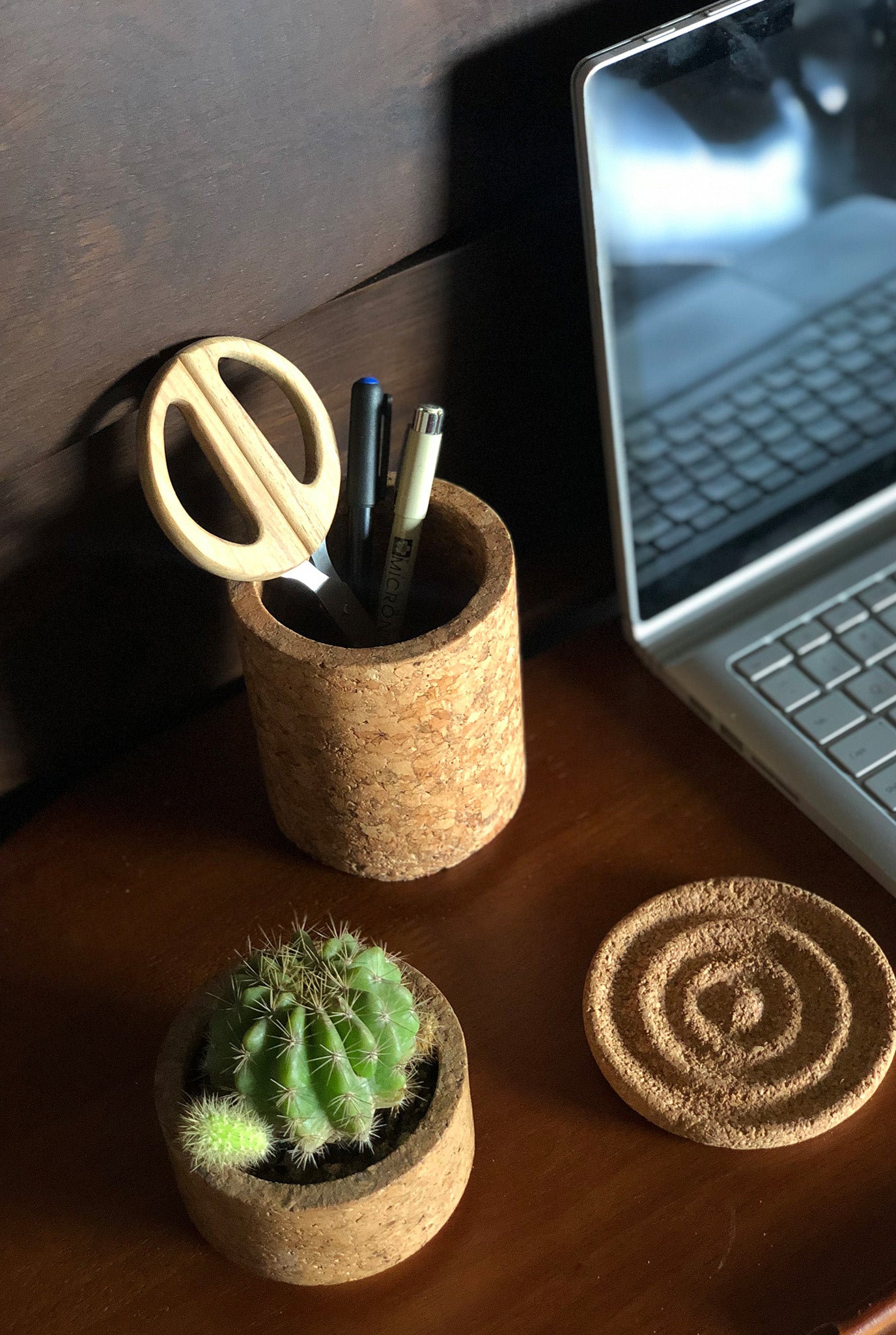 planter-cork-biodegradable-durable-sustainable