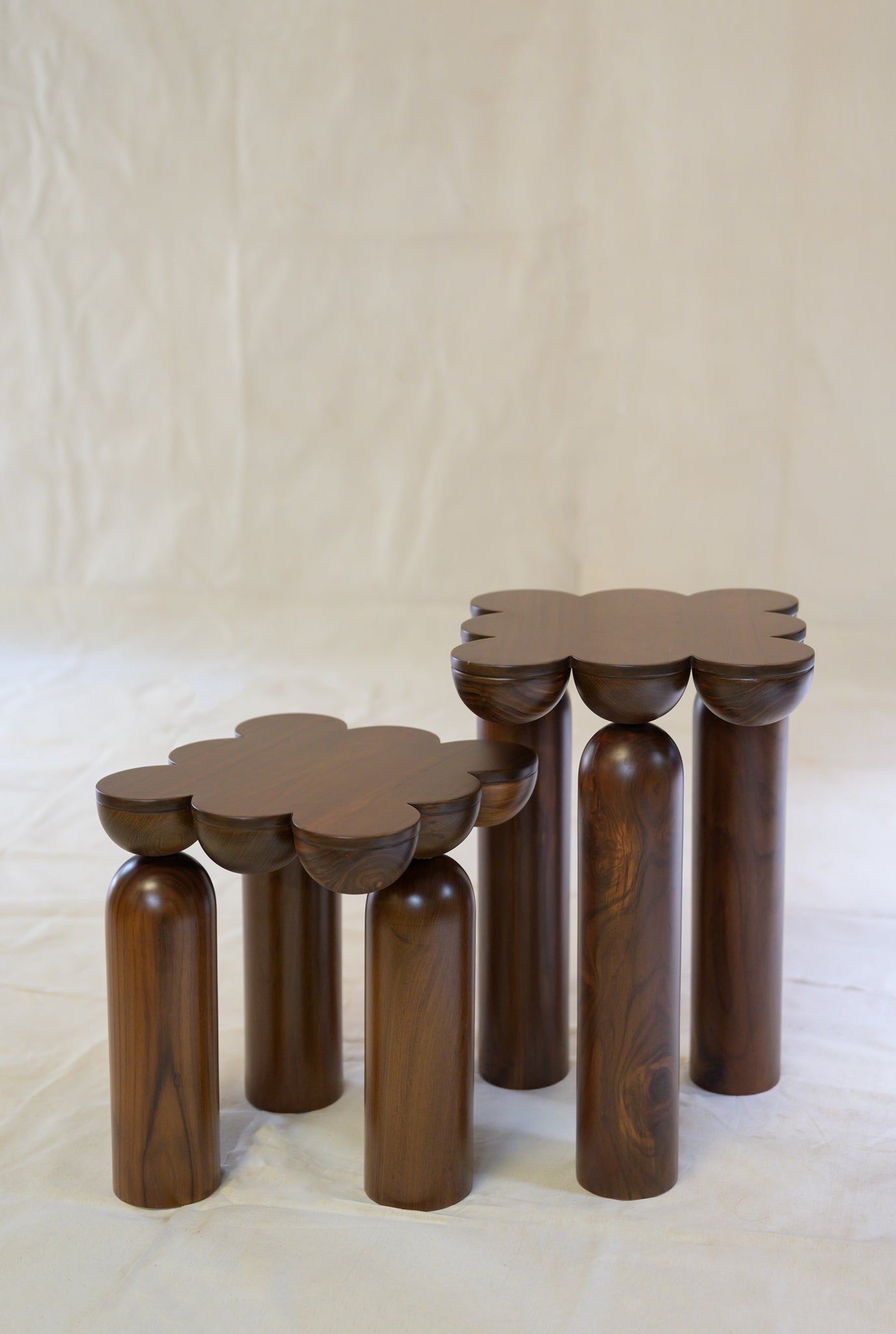 Scallop Side Tables (Set of 2)