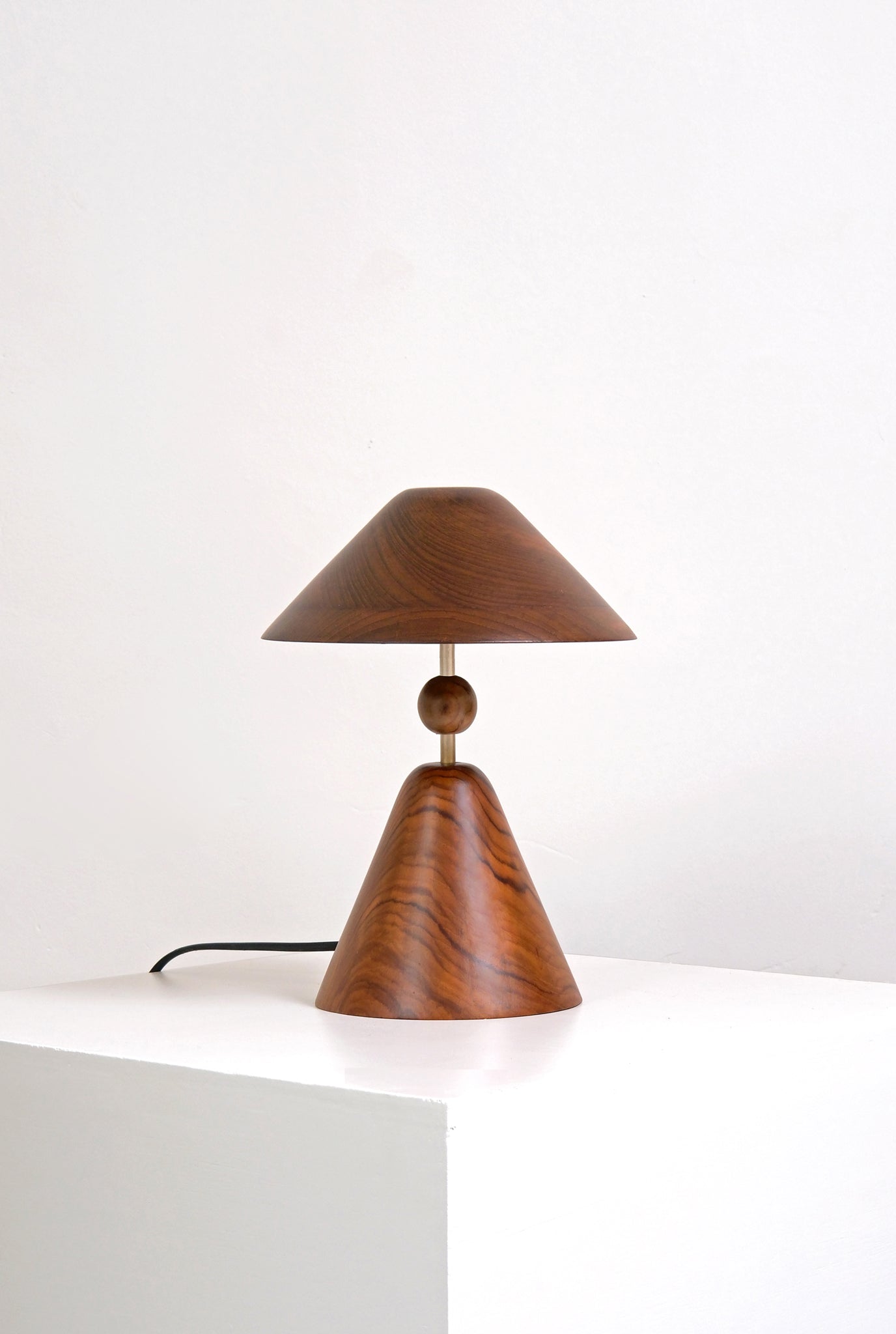 Nuit Table Lamp