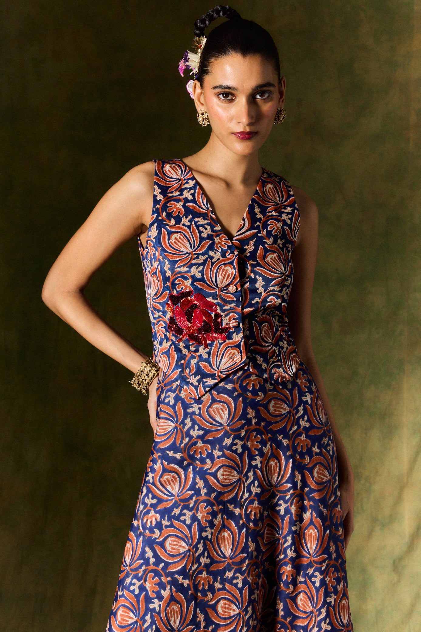 Inaaya Silk Waistcoat