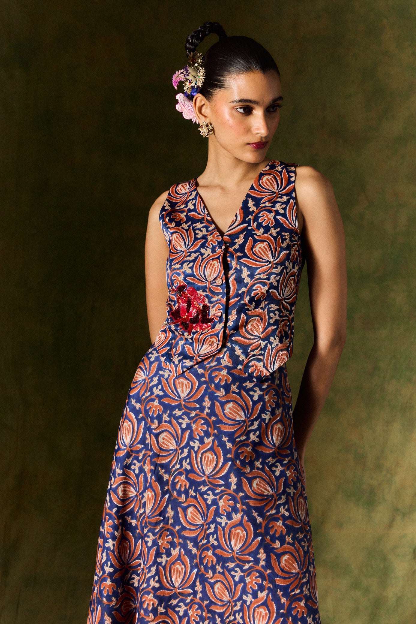 Inaaya 3 Piece Silk Set