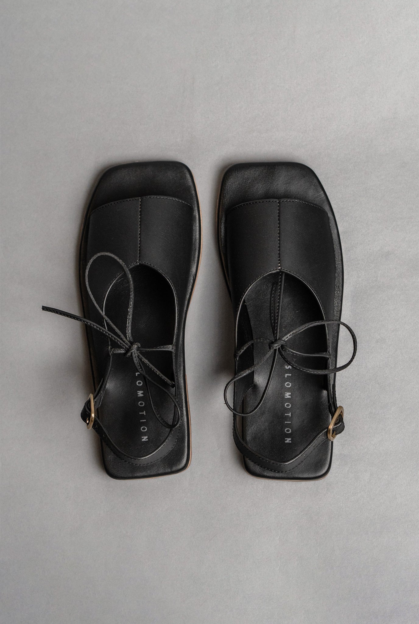 Mio Sandals