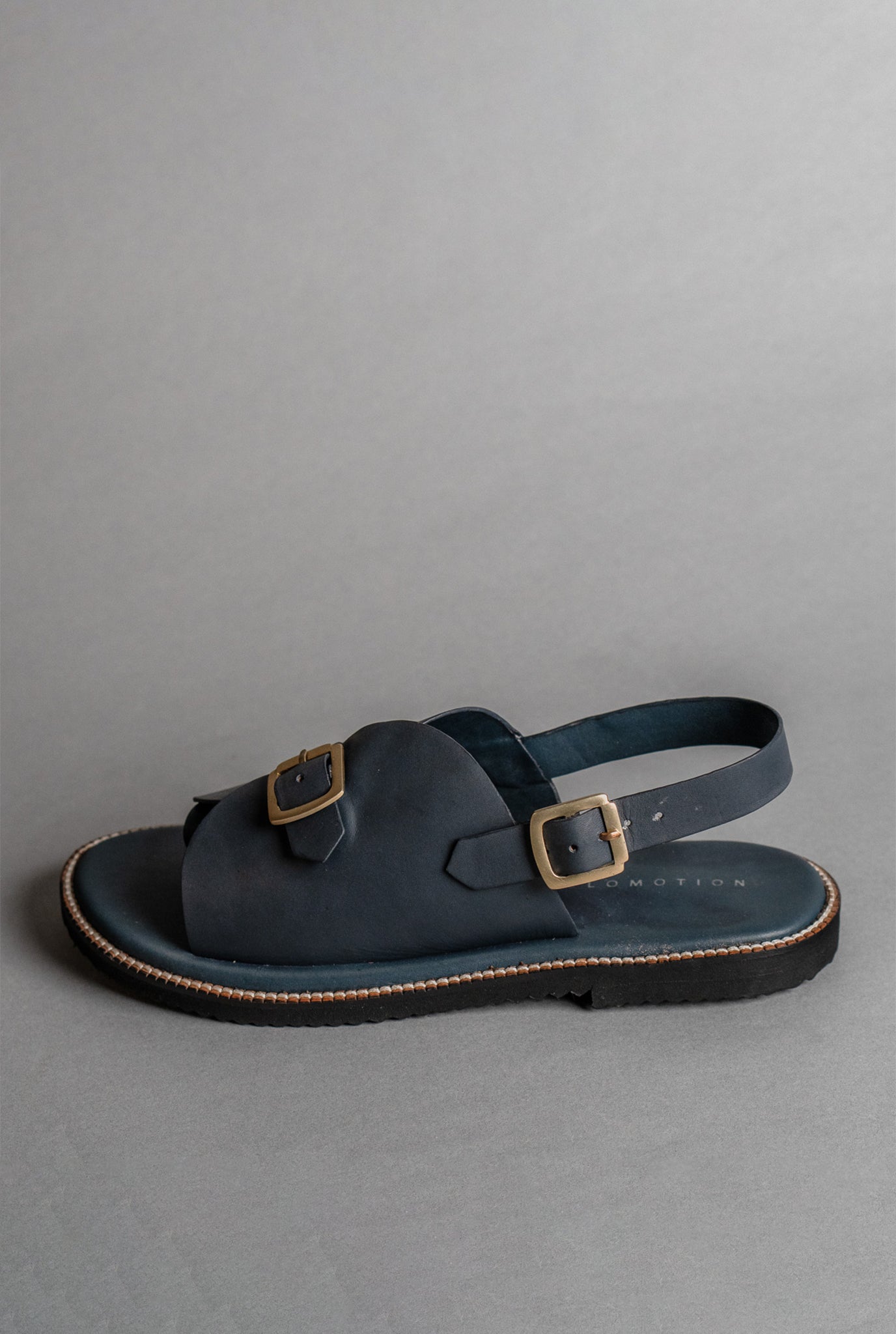 Envelope Welt Sandals Single Buckle