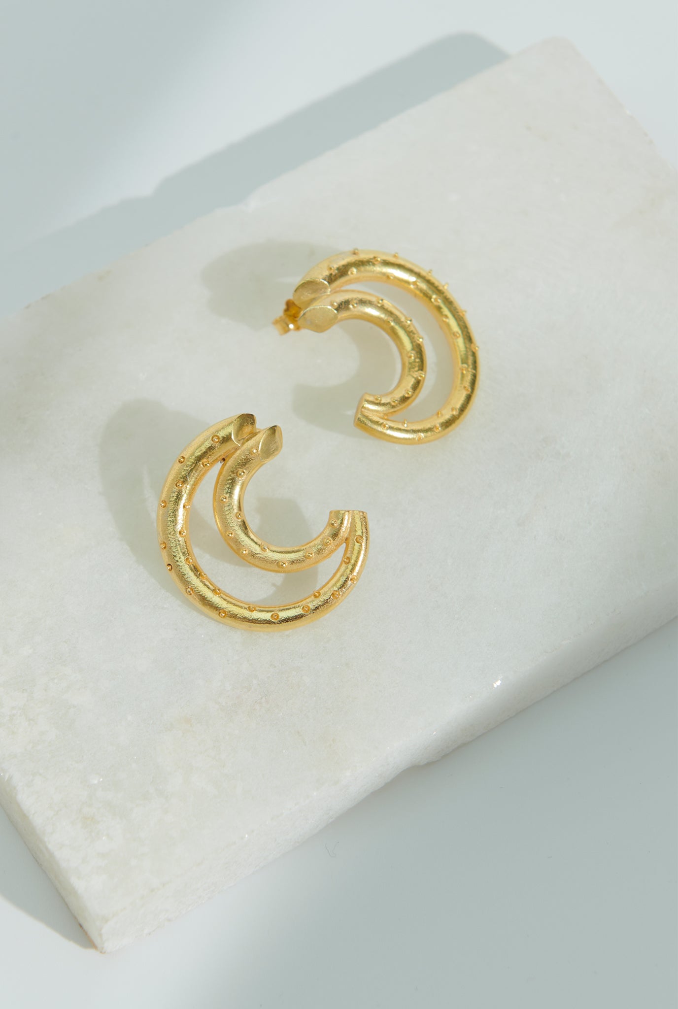 the-jodi-life-jodi-jewels-gold-moon-earrings