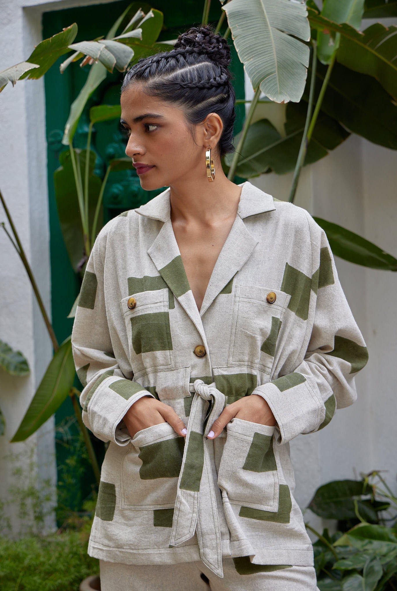 the-jodi-life-sustainable-handcrafted-womenswear-jacket-shacket-safari-print-cotton
