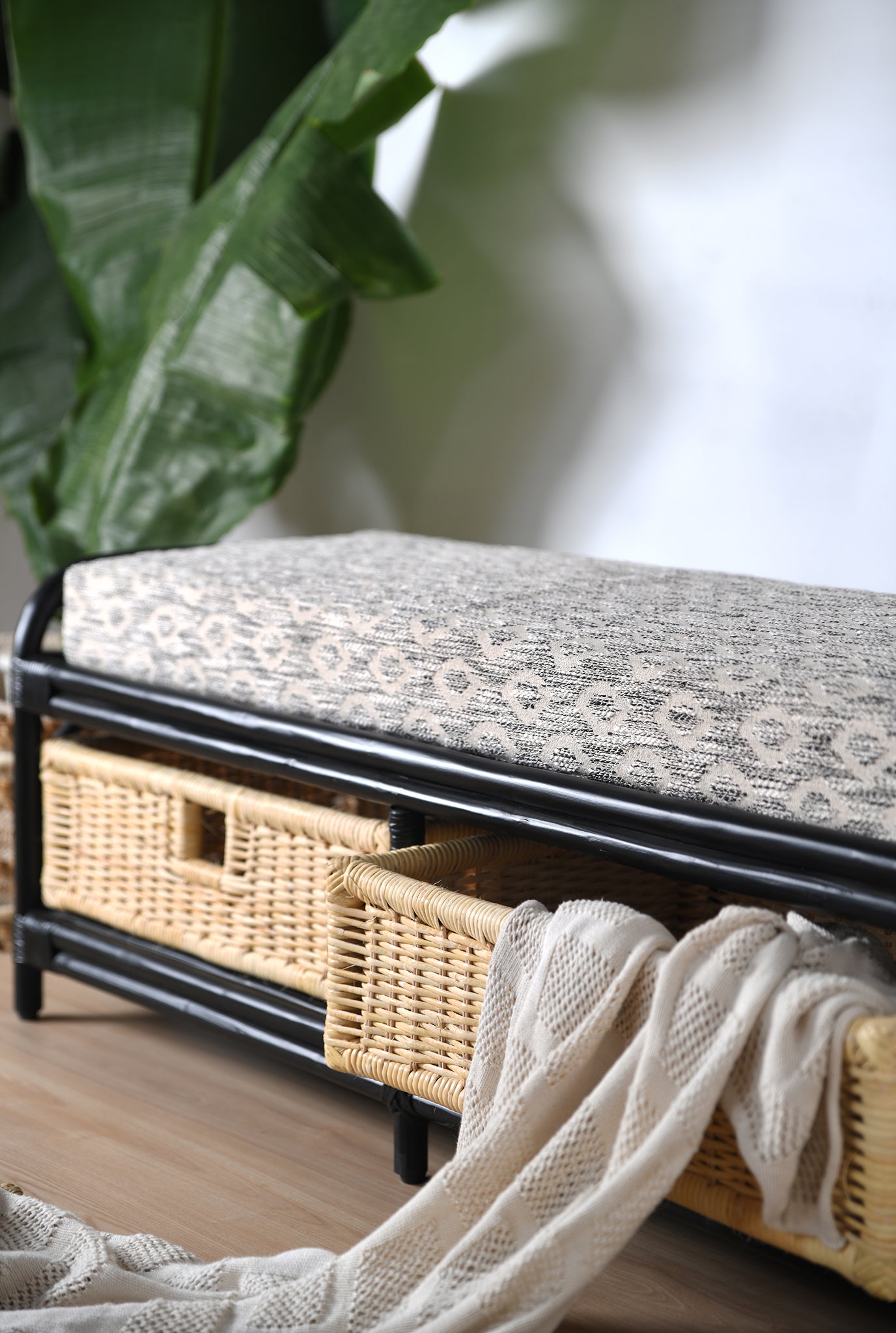 jodi-handcrafted-reusable-sustainable-bamboo-cane-teakwood-mirror
