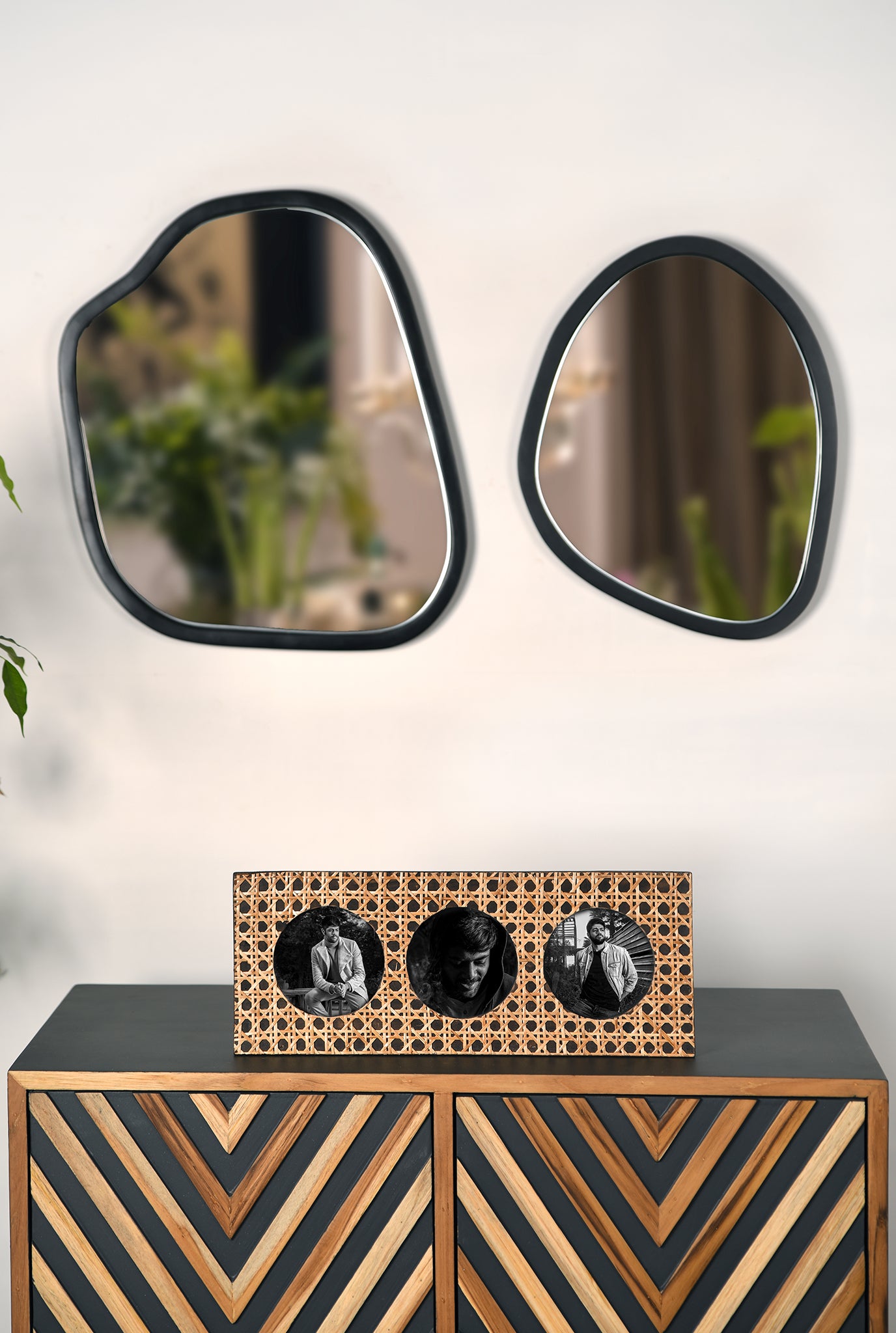 jodi-handcrafted-reusable-sustainable-bamboo-cane-teakwood-mirror